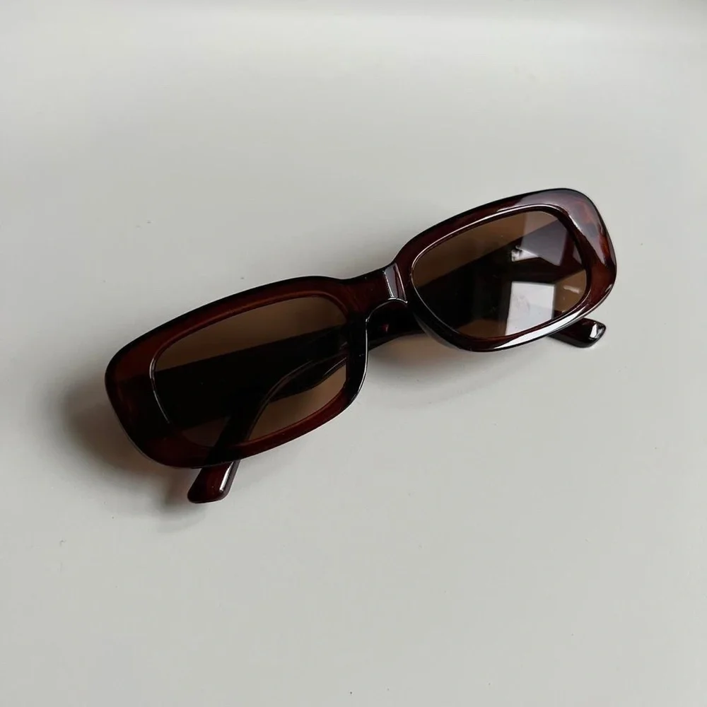 unique retro vintage style brown “tea” rectangle square sunglasses
